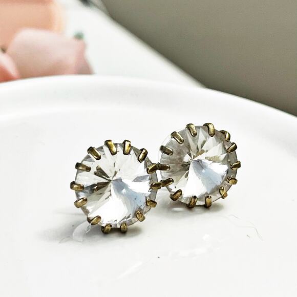 Upcycled J. Crew Venus Flytrap Stud Earrings - Picture 2 of 6